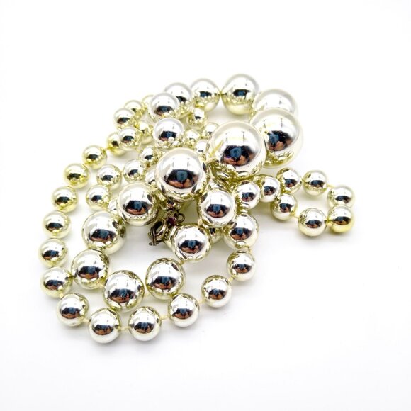 Golden Bead Graduated Strand Necklace, Vintage Gold Tone Beads - Picture 3 of 3